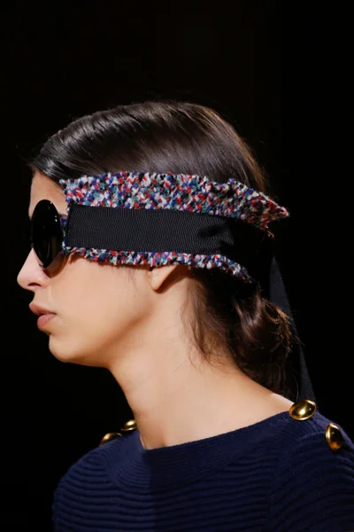 Look 95